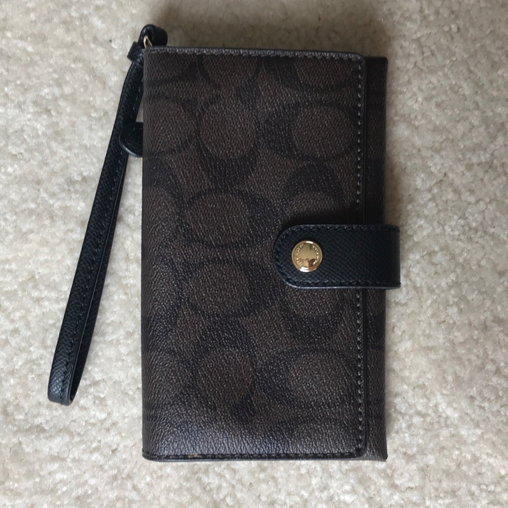 Coach wristlet